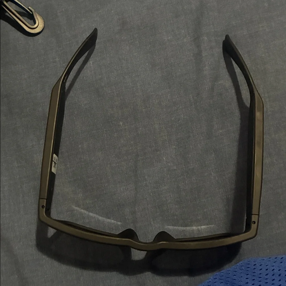 Black Smart Glasses